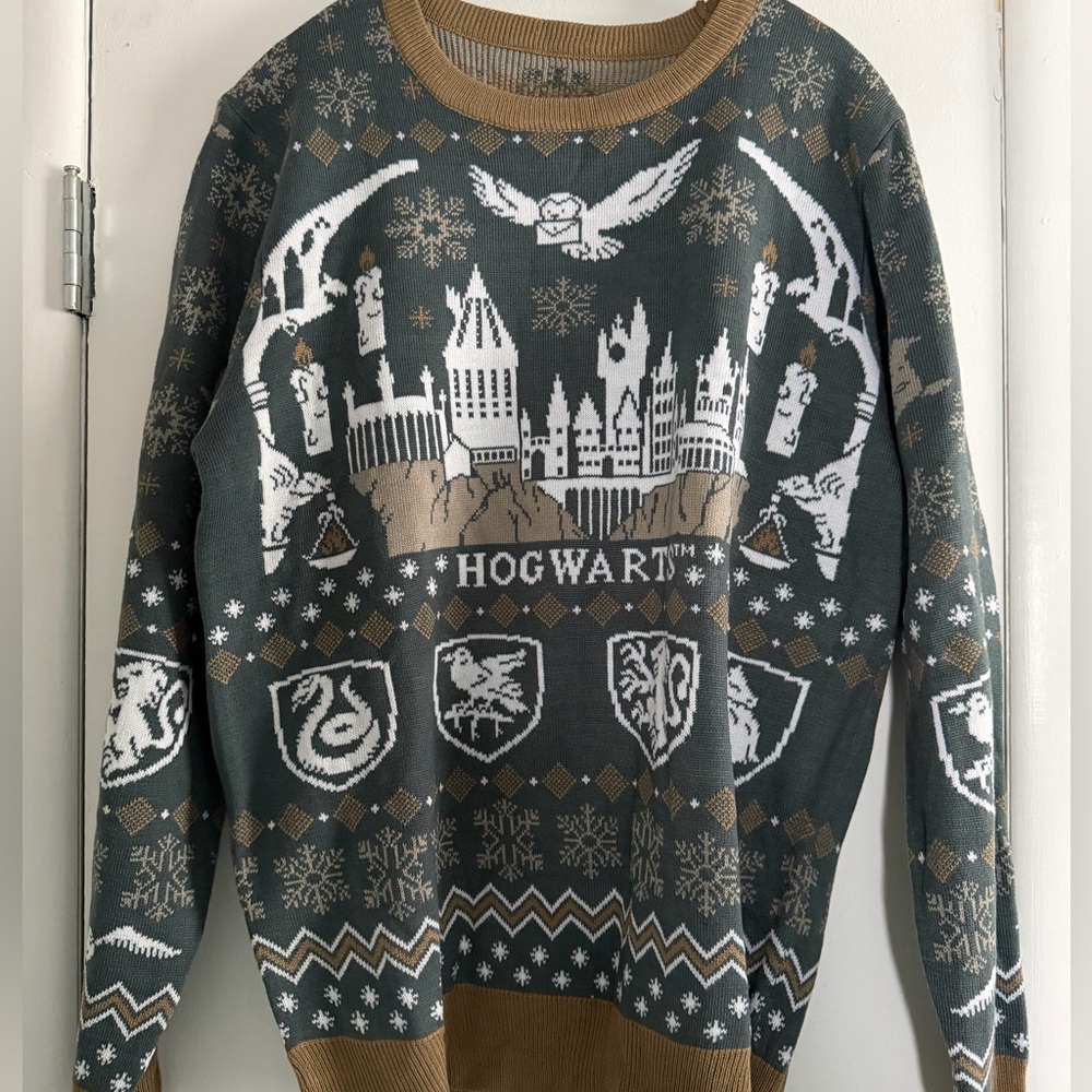Hogwarts Themed Sweater - Gray and Brown
